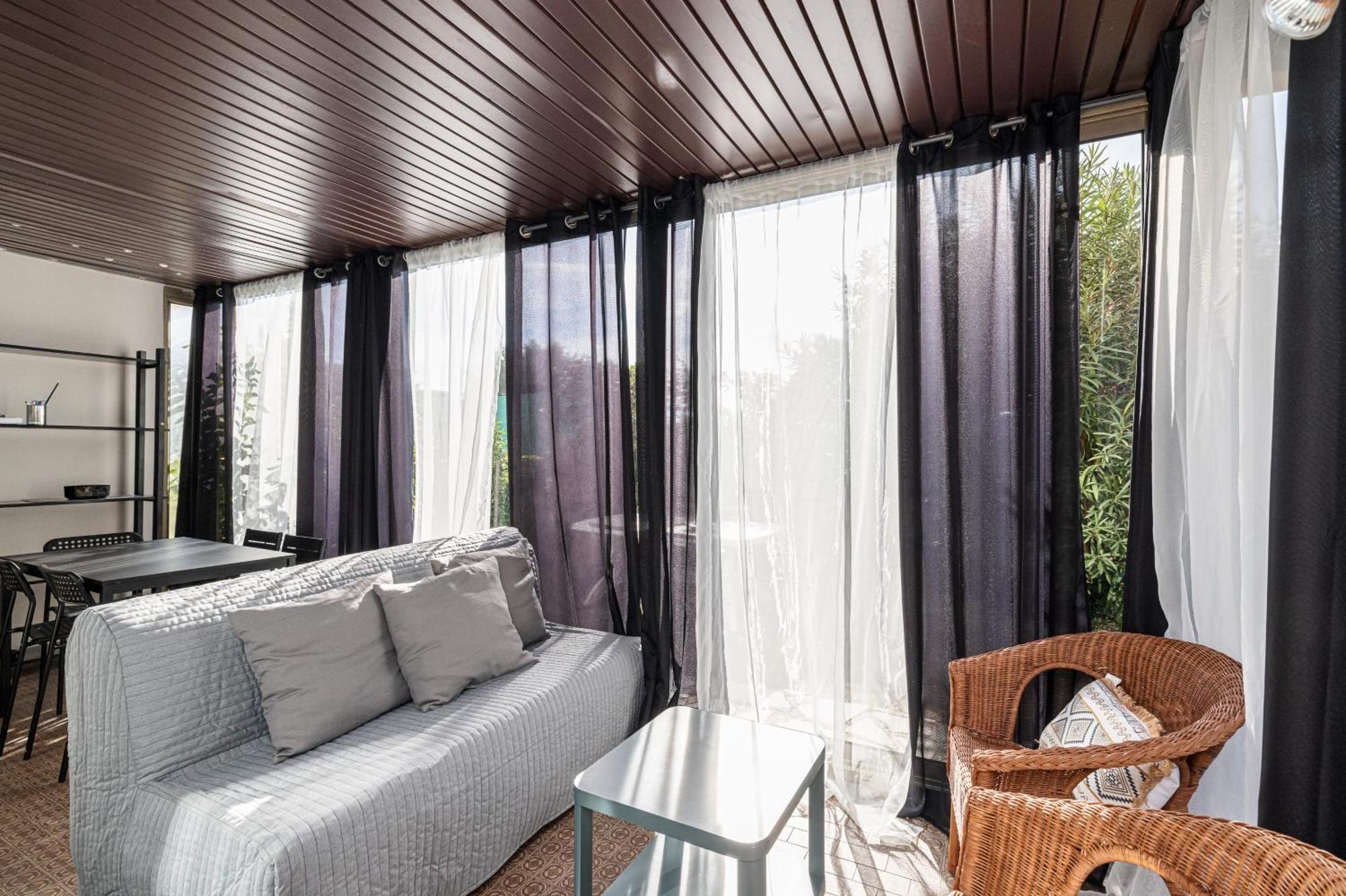 Le Globe Trotteur Apartment Saint-Laurent-du-Var Exterior photo